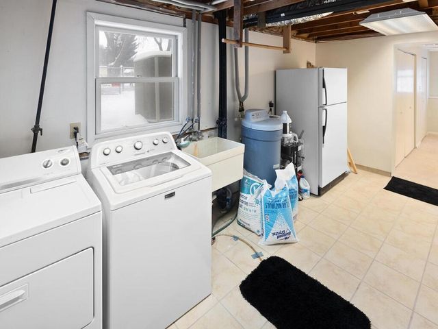 4660 104th Lane NE, Blaine, MN 55014