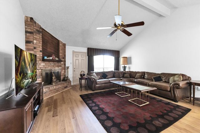 3446 Cheaney Drive, Houston, TX 77066