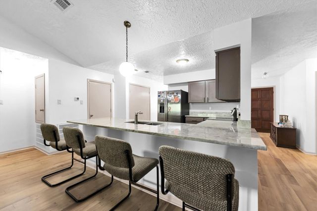 3446 Cheaney Drive, Houston, TX 77066
