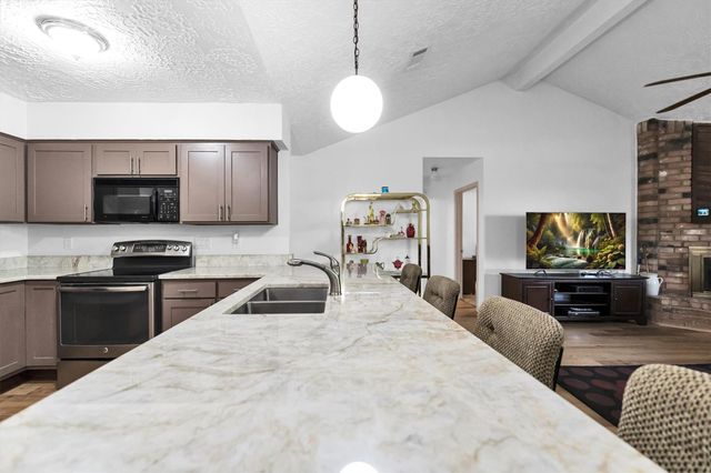 3446 Cheaney Drive, Houston, TX 77066