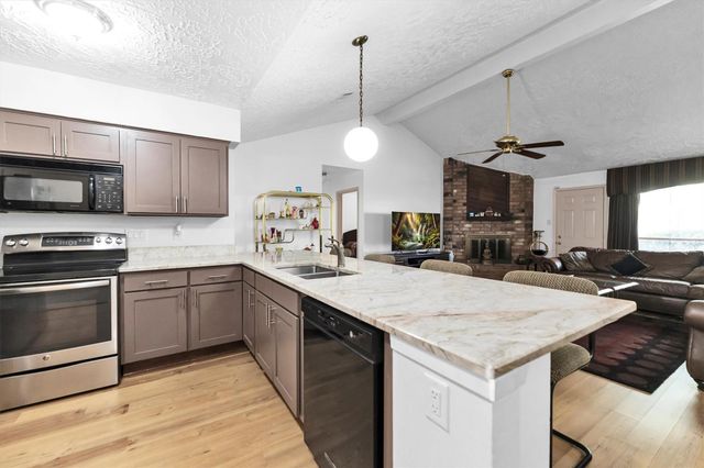 3446 Cheaney Drive, Houston, TX 77066