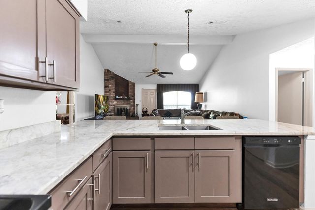 3446 Cheaney Drive, Houston, TX 77066