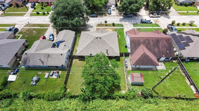 3446 Cheaney Drive, Houston, TX 77066