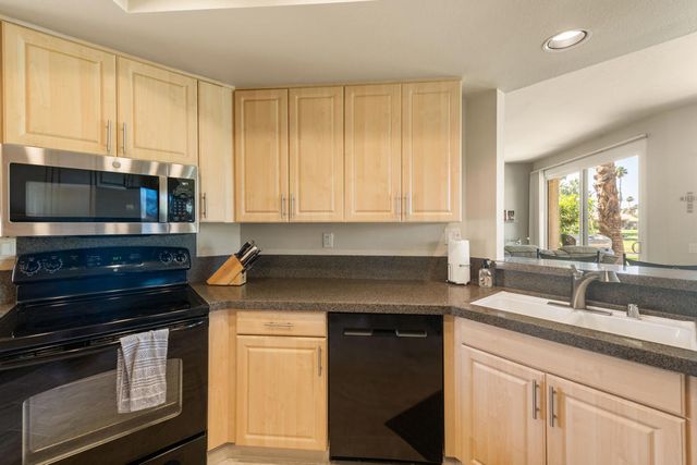38485 Nasturtium Way, Palm Desert, CA 92211