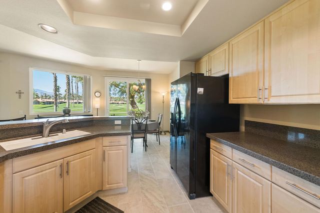 38485 Nasturtium Way, Palm Desert, CA 92211