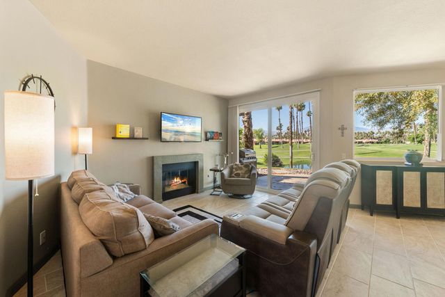 38485 Nasturtium Way, Palm Desert, CA 92211
