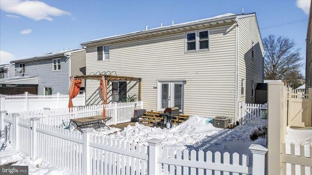 1158 GROVE ST, Pottstown, PA 19464