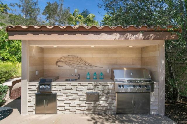 10788 Edenoaks St, San Diego, CA 92131