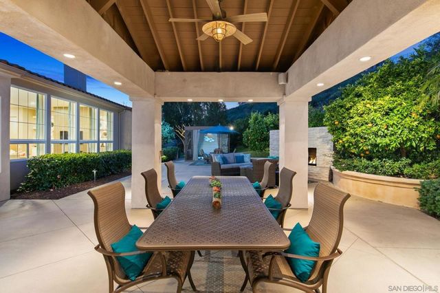 10788 Edenoaks St, San Diego, CA 92131