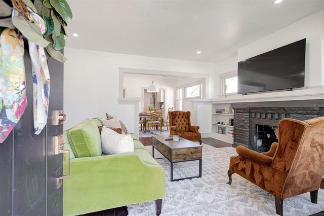 1922 W Park Place, Oklahoma City, OK 73106