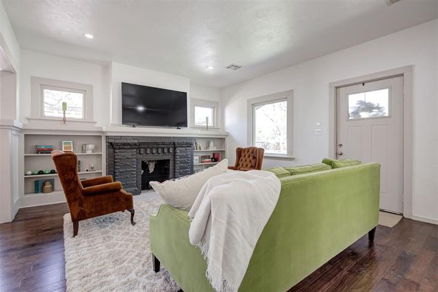 1922 W Park Place, Oklahoma City, OK 73106