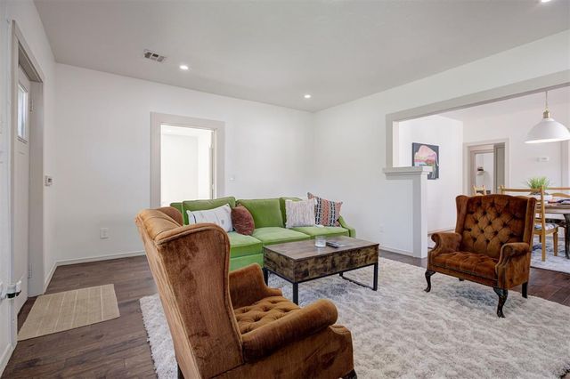 1922 W Park Place, Oklahoma City, OK 73106