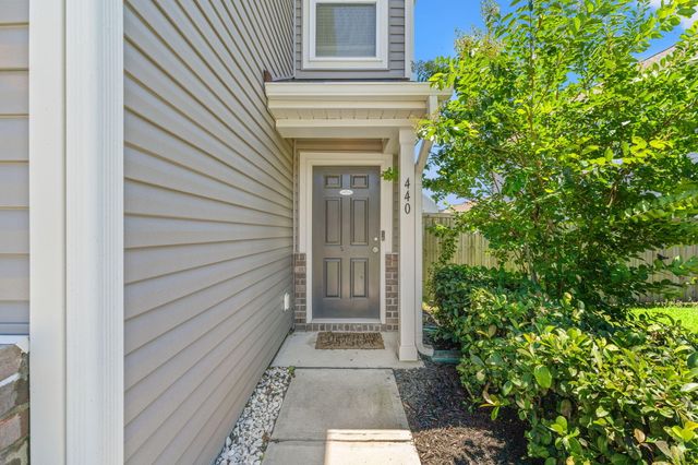 440 Thoroughbred Drive, Moncks Corner, SC 29461