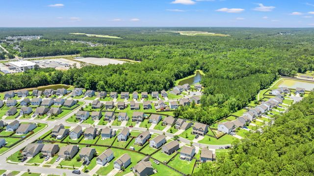 440 Thoroughbred Drive, Moncks Corner, SC 29461