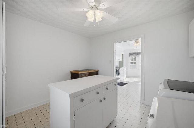 307 Ridgeland DR, Smithfield, VA 23430