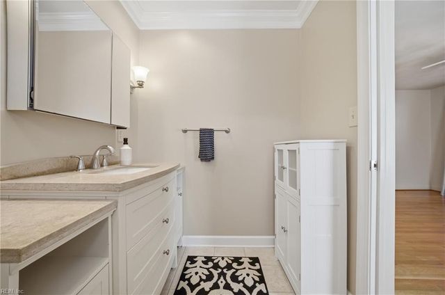 307 Ridgeland DR, Smithfield, VA 23430