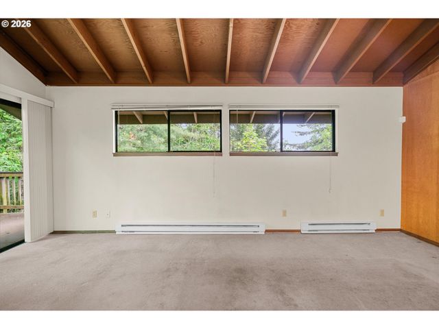 7740 Sw BARNES Rd B, Portland, OR 97225