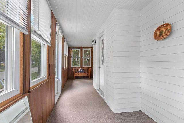 1173 LAWE STREET, Green Bay, WI 54301