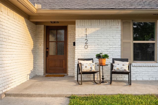 1120 Stratford Drive, Richardson, TX 75080