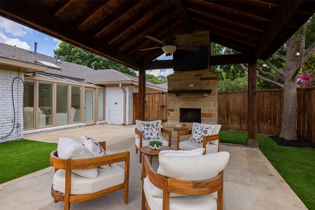 1120 Stratford Drive, Richardson, TX 75080