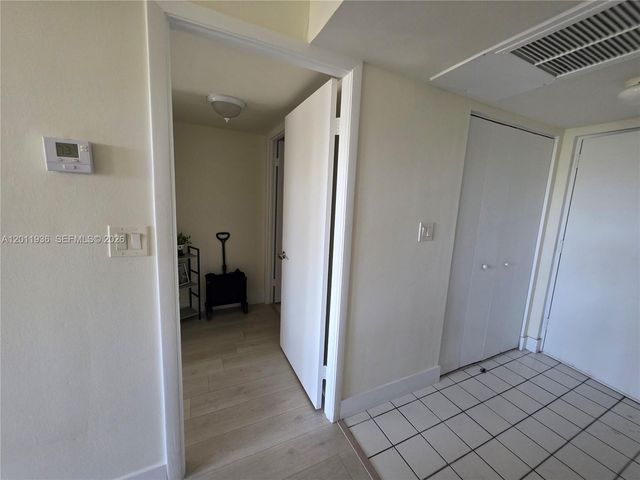 8180 Geneva Ct 322, Doral, FL 33166