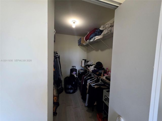 8180 Geneva Ct 322, Doral, FL 33166
