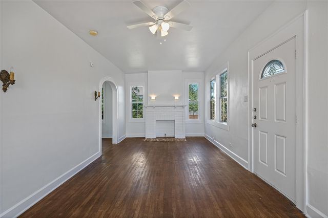 4414 Red River ST, Austin, TX 78751