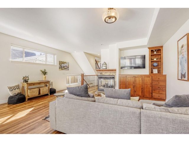 2022 S Washington St, Denver, CO 80210