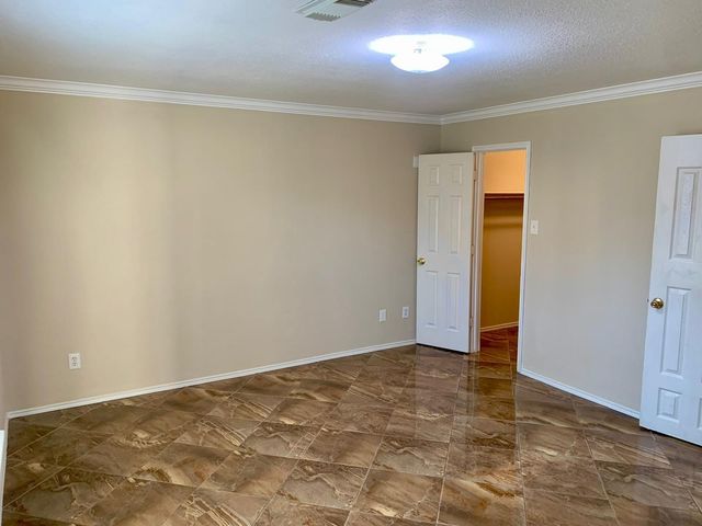 6019 Fallmont Drive, Houston, TX 77086