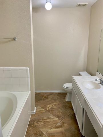 6019 Fallmont Drive, Houston, TX 77086