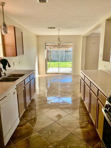 6019 Fallmont Drive, Houston, TX 77086