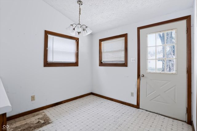 1014 N Harrison Street, Rushville, IN 46173