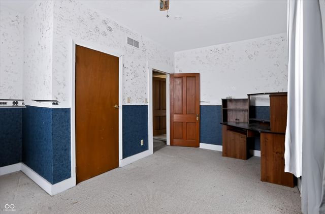 1014 N Harrison Street, Rushville, IN 46173