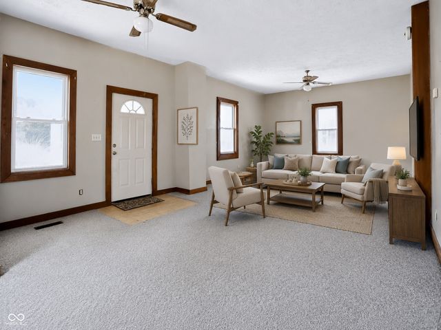 1014 N Harrison Street, Rushville, IN 46173