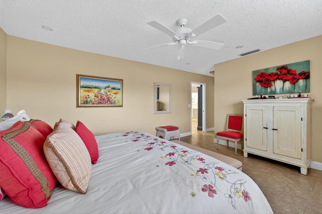 2638 E Gately Drive 83, West Palm Beach, FL 33415