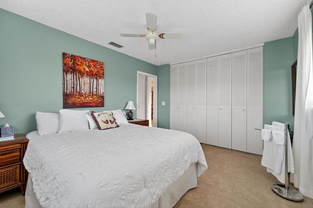 2638 E Gately Drive 83, West Palm Beach, FL 33415