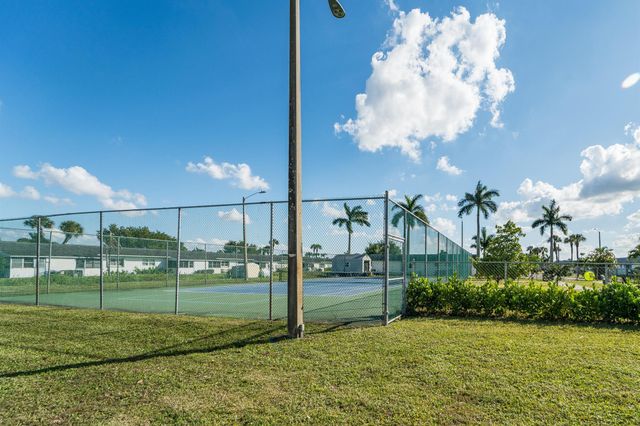 2638 E Gately Drive 83, West Palm Beach, FL 33415