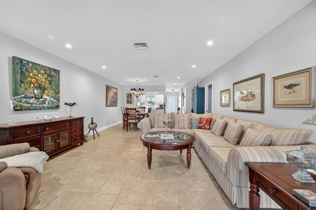 2638 E Gately Drive 83, West Palm Beach, FL 33415