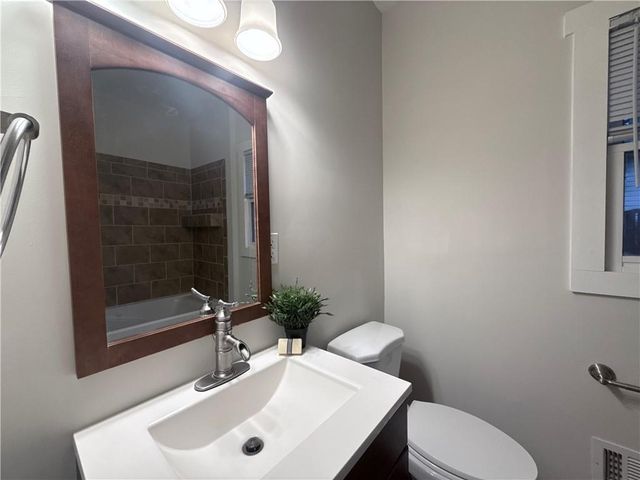 1647 Walker Avenue, Atlanta, GA 30337