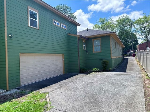 1647 Walker Avenue, Atlanta, GA 30337