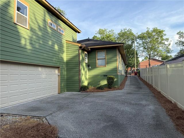 1647 Walker Avenue, Atlanta, GA 30337