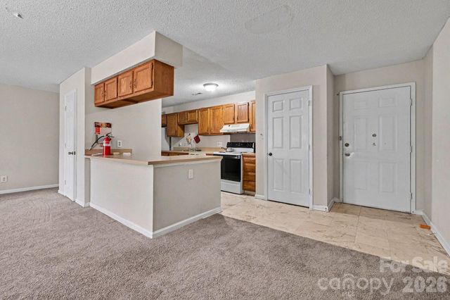 6234 Rosecroft Drive, Charlotte, NC 28215