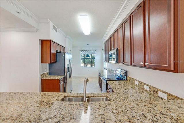 16804 VARDON TERRACE 201, Bradenton, FL 34211