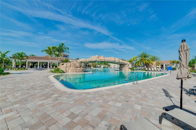 16804 VARDON TERRACE 201, Bradenton, FL 34211