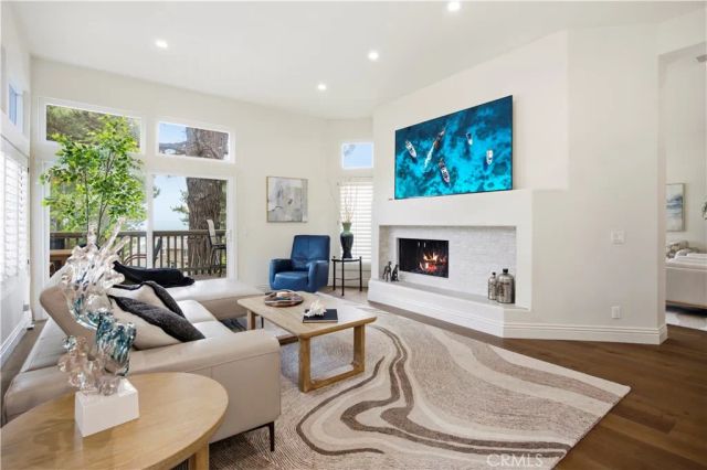 16 Lucerne, Newport Beach, CA 92660