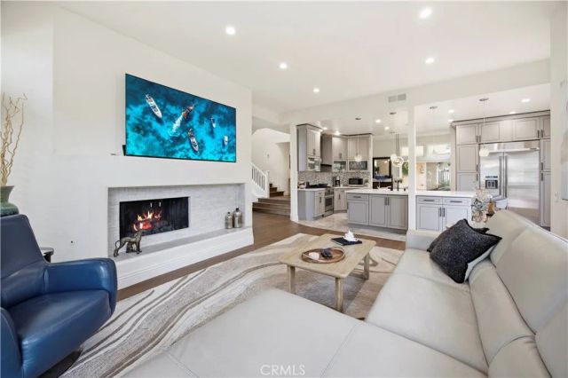 16 Lucerne, Newport Beach, CA 92660