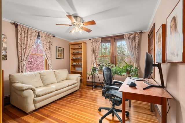 58 Hartford St, Dover, MA 02030