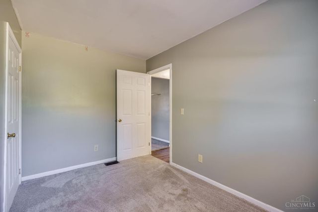 1370 Ross Hanover Road, Hamilton, OH 45013