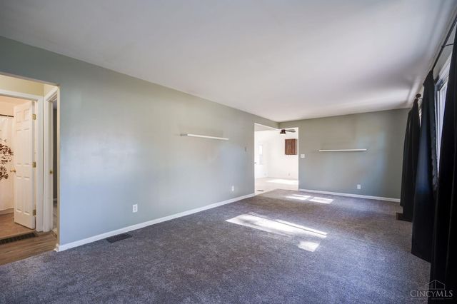 1370 Ross Hanover Road, Hamilton, OH 45013