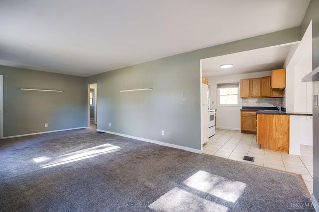 1370 Ross Hanover Road, Hamilton, OH 45013